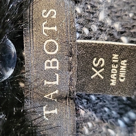 Talbots Removeable Faux Fur Collar Black Boucle Long Sweater Pockets Vest Sz XS - Picture 7 of 10